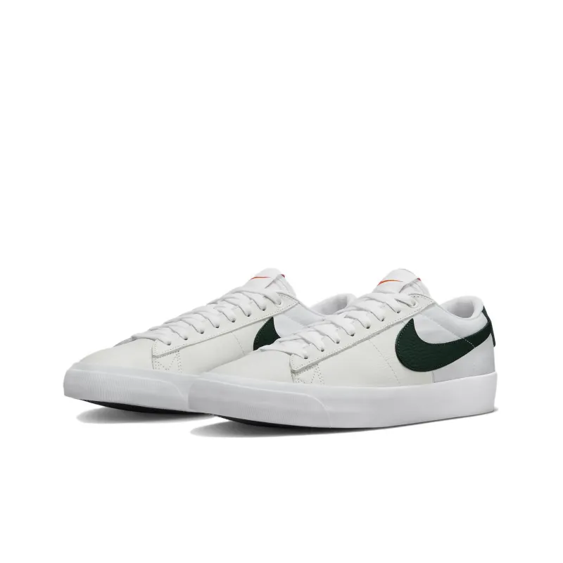 Nike Sb Zoom Blazer Low Pro Gt Iso White Pro Green-2