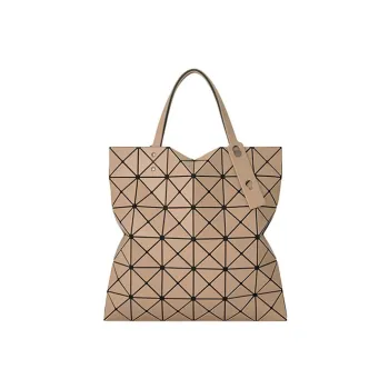 ISSEY MIYAKE Handbags