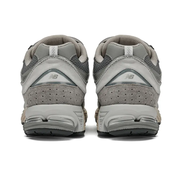 New Balance 2002R 'Grey Pocket' Sneakers-3