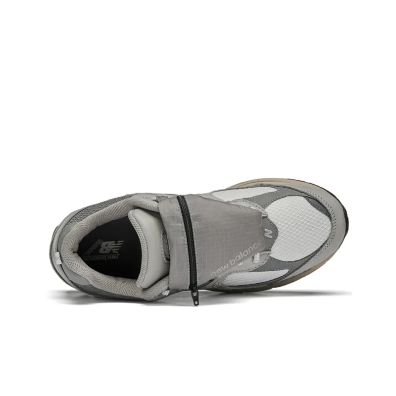 New Balance 2002R 'Grey Pocket' Sneakers-2