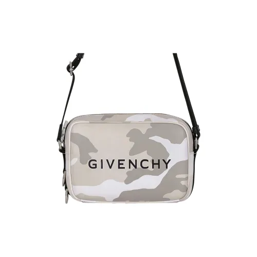 Givenchy G-Essentials Shoulder Bags