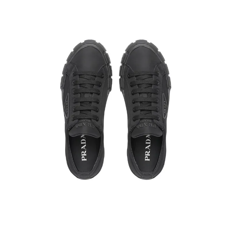 PRADA Wheel Cassetta Low Triple Black-3