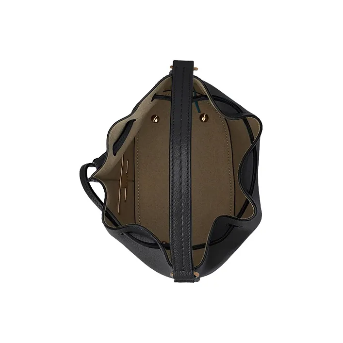TOD'S Logo Charm Drawstring Bucket Bag-3