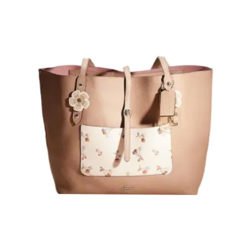 COACH Market Tote Shoulder Bags