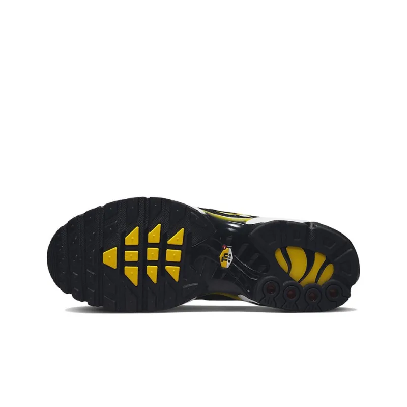 Nike Air Max Plus Black Tour Yellow-5