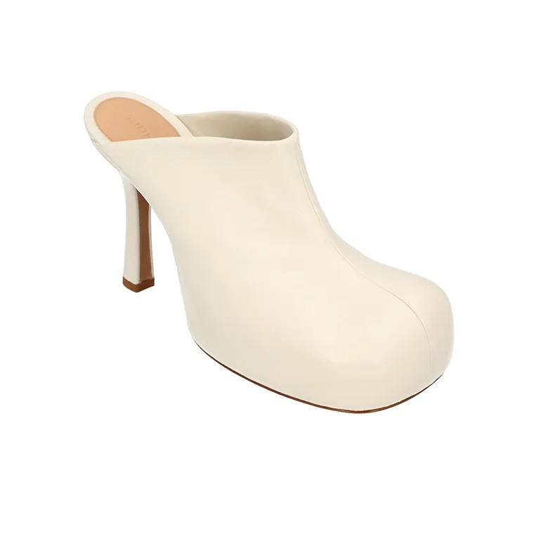 Bottega Veneta Stylish Sandal Women's White-1