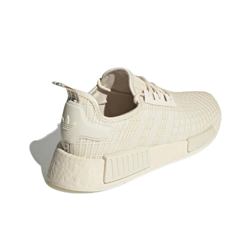 Жилетки adidas з капюшоном