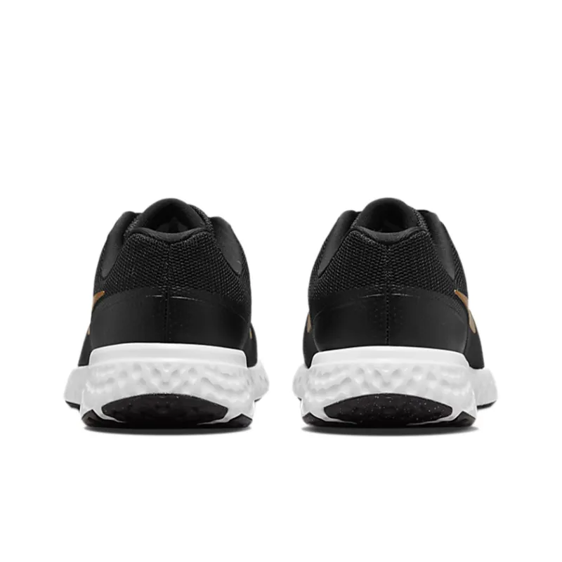 Nike Revolution 6 4E Wide 'Black Metallic Gold' Gs-4