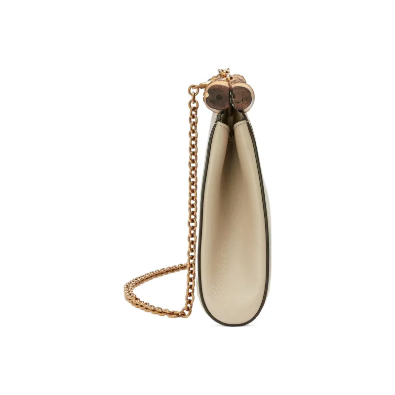 GUCCI Diana Clutches-3