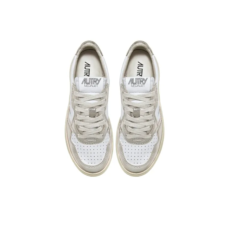 AUTRY Medalist Low 'Leat Leat Platinum' Women's-2