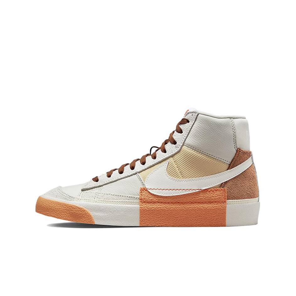 Nike Blazer Mid 77 Pro Club Light Bone Sesame