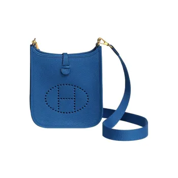 HERMES Evelyne Shoulder Bags