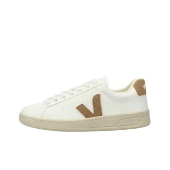 VEJA Urca Cwl 'White Camel'