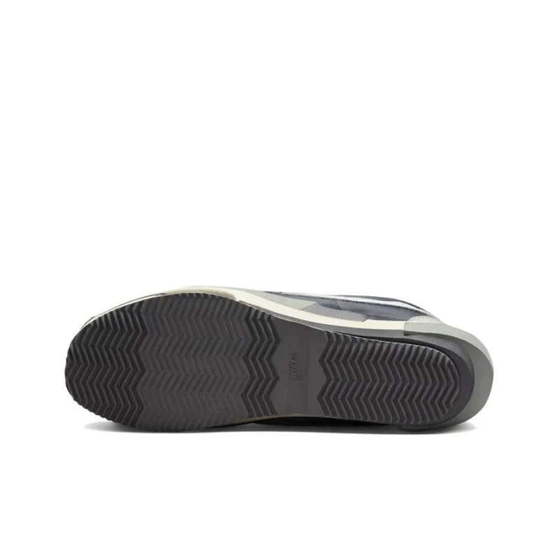 Nike X Sacai Zoom Cortez Sp 'Iron Grey'-5