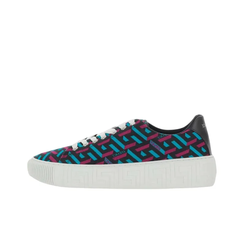 FANSIZHE Low Top Skateboard Shoes Men's Black Red Blue-0