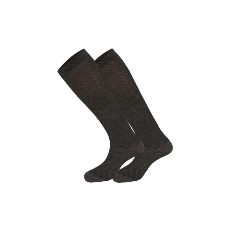 FENDI Men Knee-high Socks-0