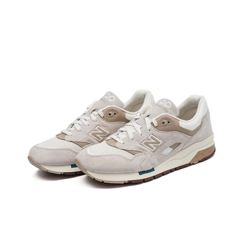 New Balance 1600 Greige Pack-2