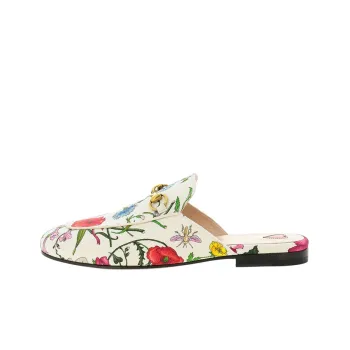GUCCI Closed Toe Slippers Women's