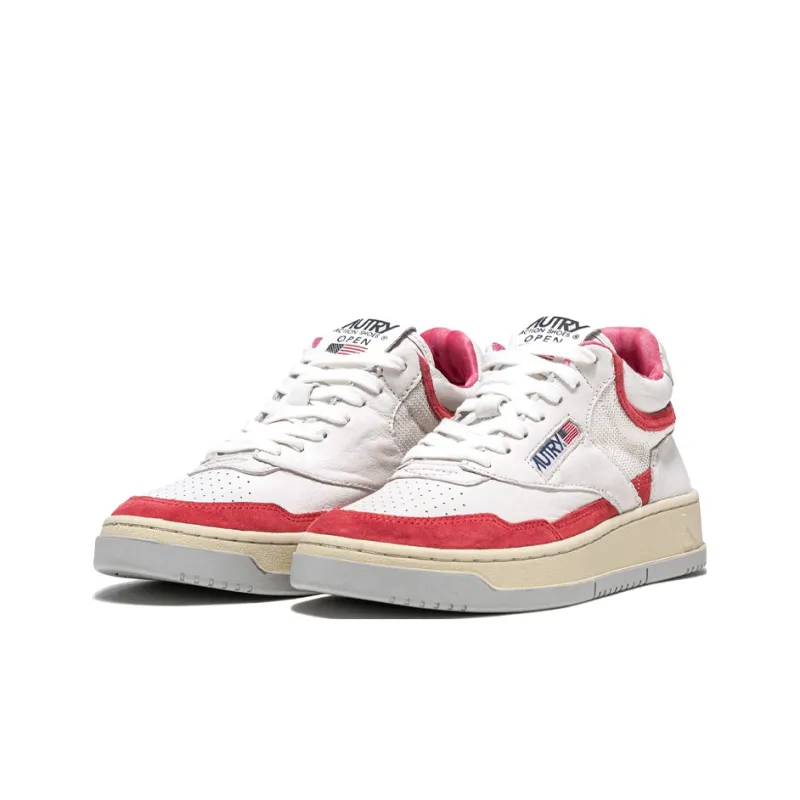 AUTRY Skateboard Shoes Women's Low Top-1