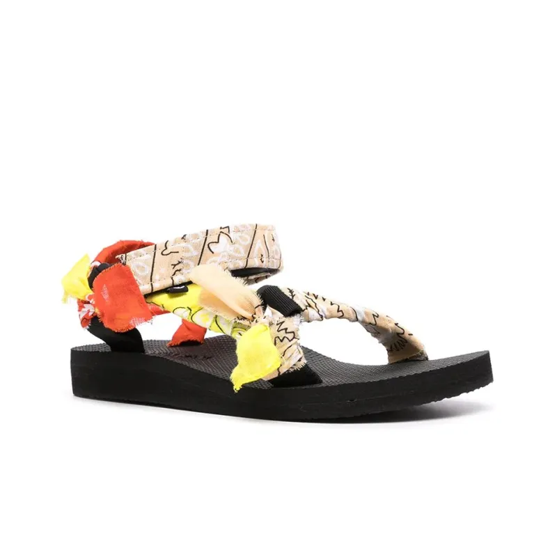 Arizona Love Trekky Bandana-print Sandals-1