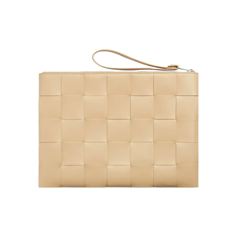 Bottega Veneta Calfskin Clutch Tubas Men's Gold-1