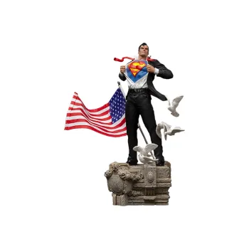 IRONSTUDIOS Statues