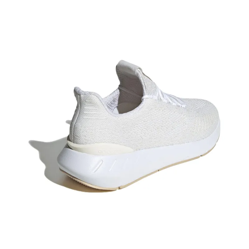 Swift Run Adidas Originals 22 'White Magic Beige'-3