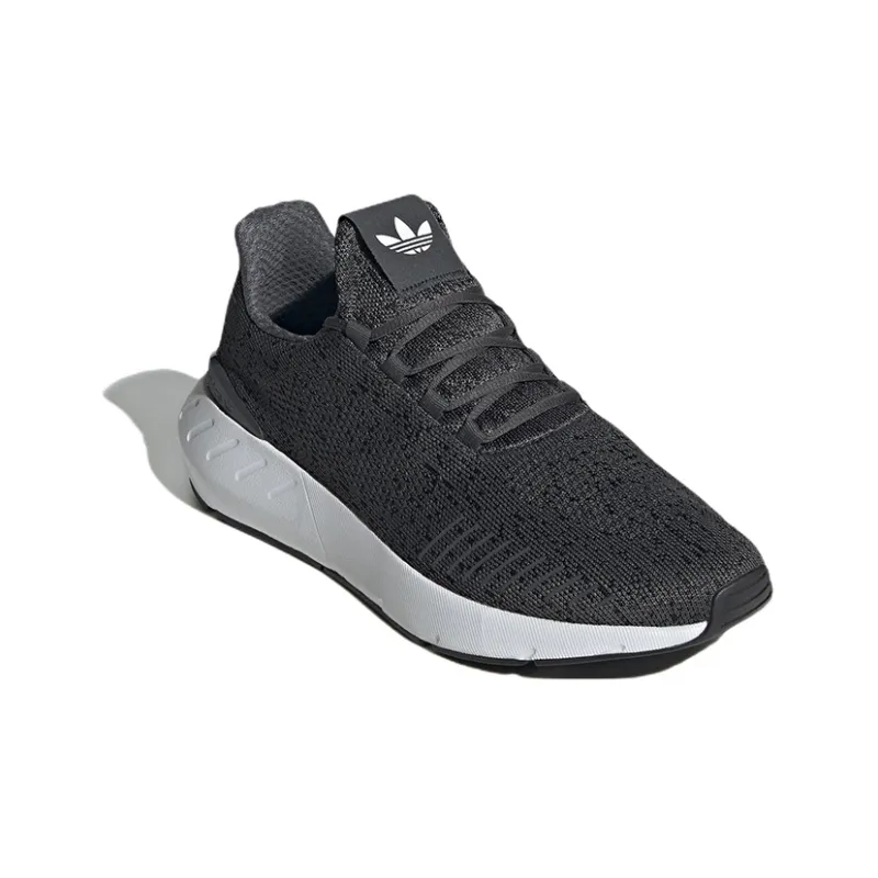 Adidas Originals Swift Run 22 'Black White'-2