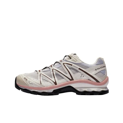 SALOMON XT-Quest Hiking / Trekking Shoes Unisex Low-Top White Champagne/Vanilla/Glacier Blue