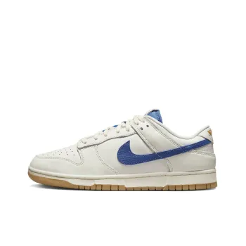 Nike Dunk Low Se Sail Dark Marina Blue