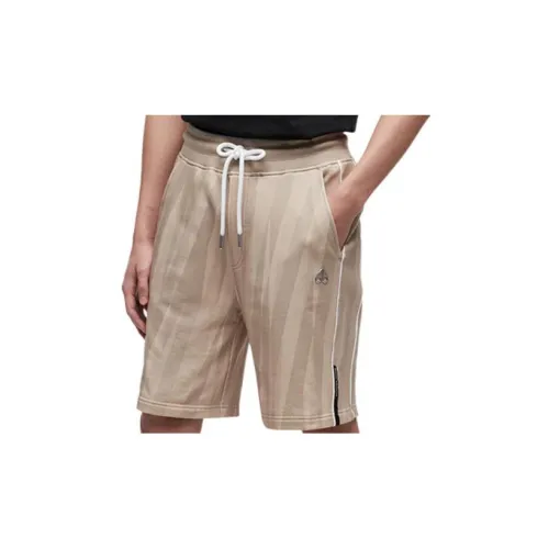 Moose Knuckles Casual Shorts Men Brown