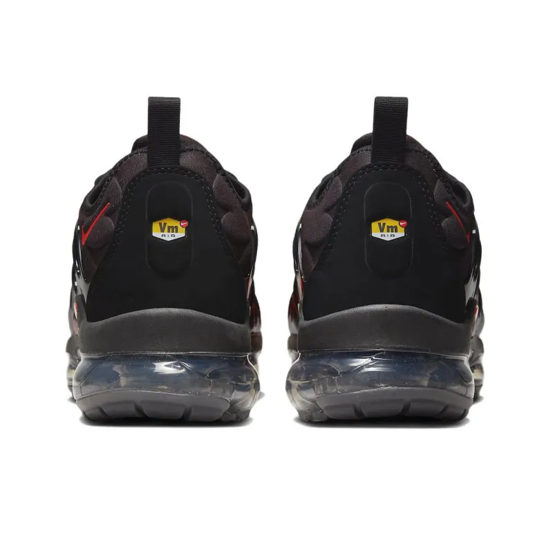Nike Air VaporMax Plus Darth Maul-4