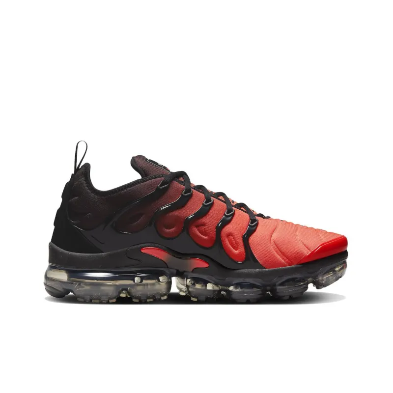 Nike Air VaporMax Plus Darth Maul-1