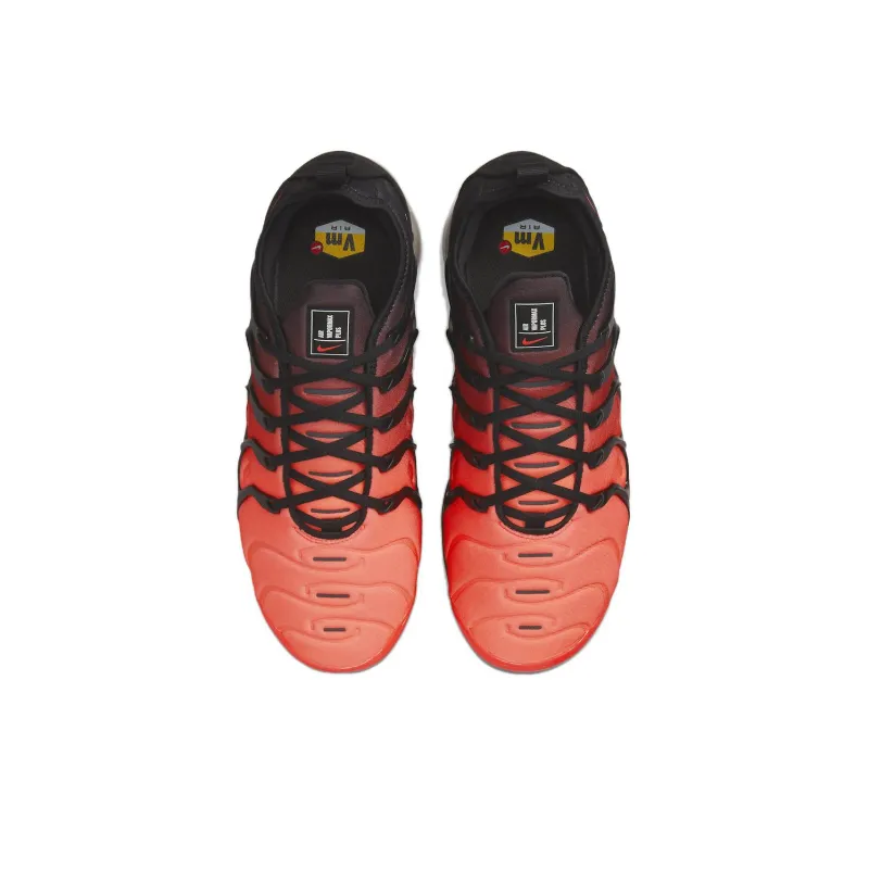 Nike Air VaporMax Plus Darth Maul-3