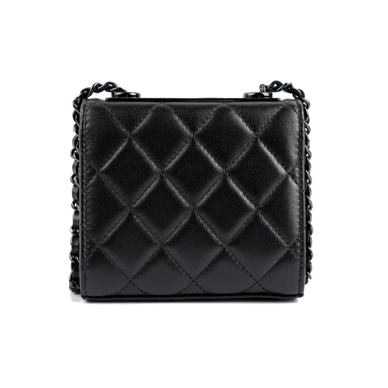 CHANEL Trendy CcSo Black Lambskin Shoulder Bag, Crossbody Bag Mini Women's Pure Black-2