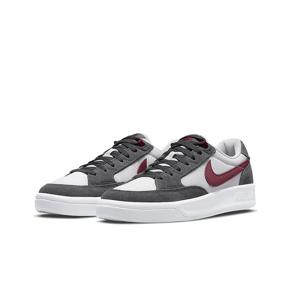 nike sb adversary red