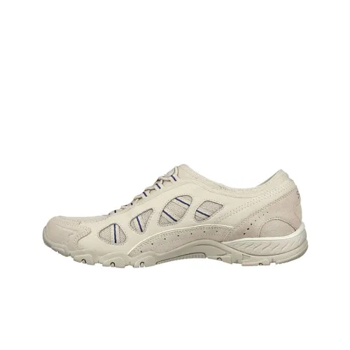 Skechers Relaxed Fit Casual Shoes Women's Low-Top White