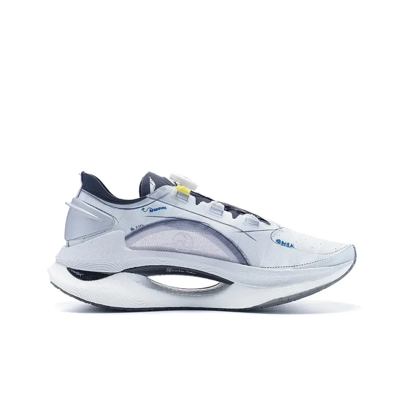 LiNing Jueying Cushioned Slip Resistant Breathable Low Top Running Shoes Women's Light Smoke Gray-1