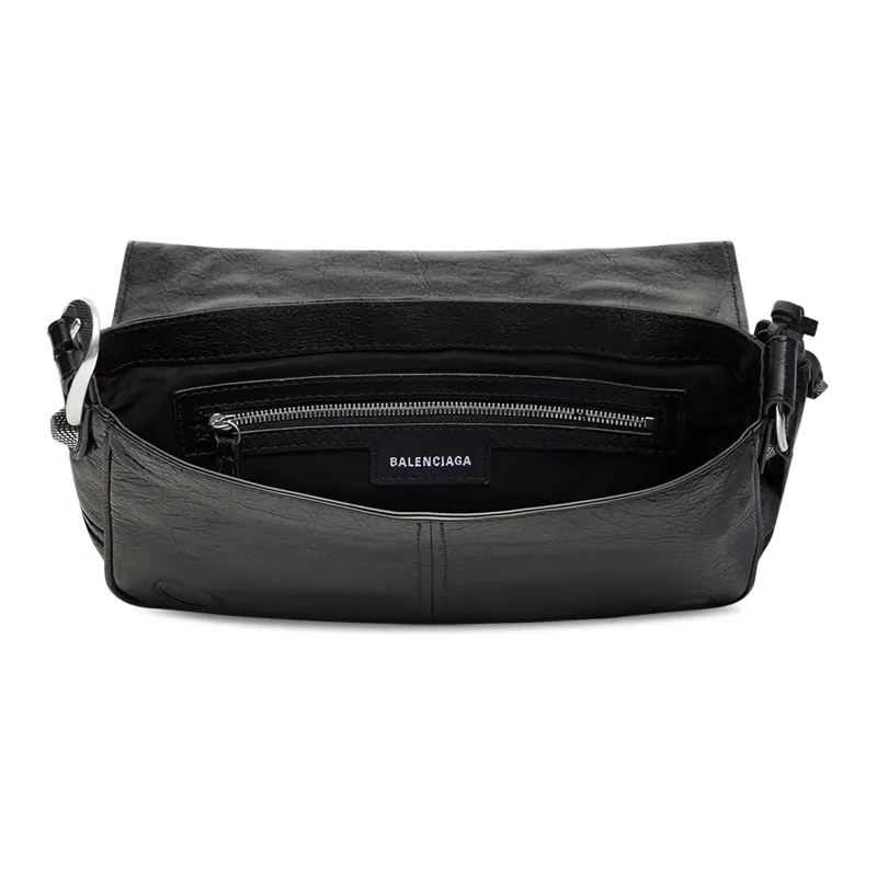 Balenciaga Le Cagole Xs Flap Bag Black-5