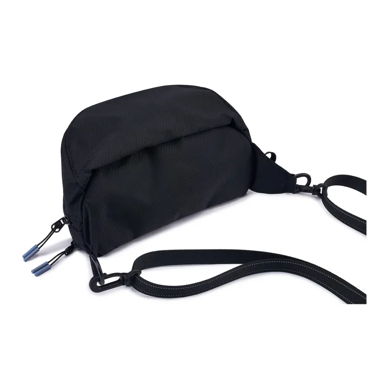 Umbro Fabric Fanny Pack Men's Gaze Black-1