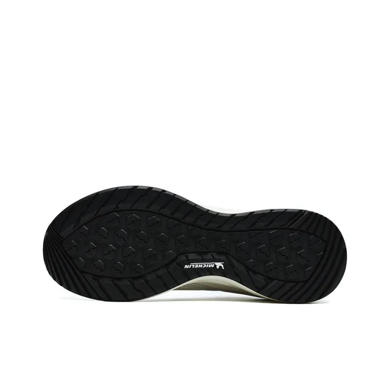 FILA Athletics Lynx Boa Sneakers 'Cream White Black'-4