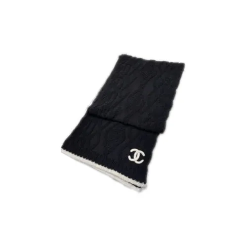 CHANEL Unisex Knit Scarf