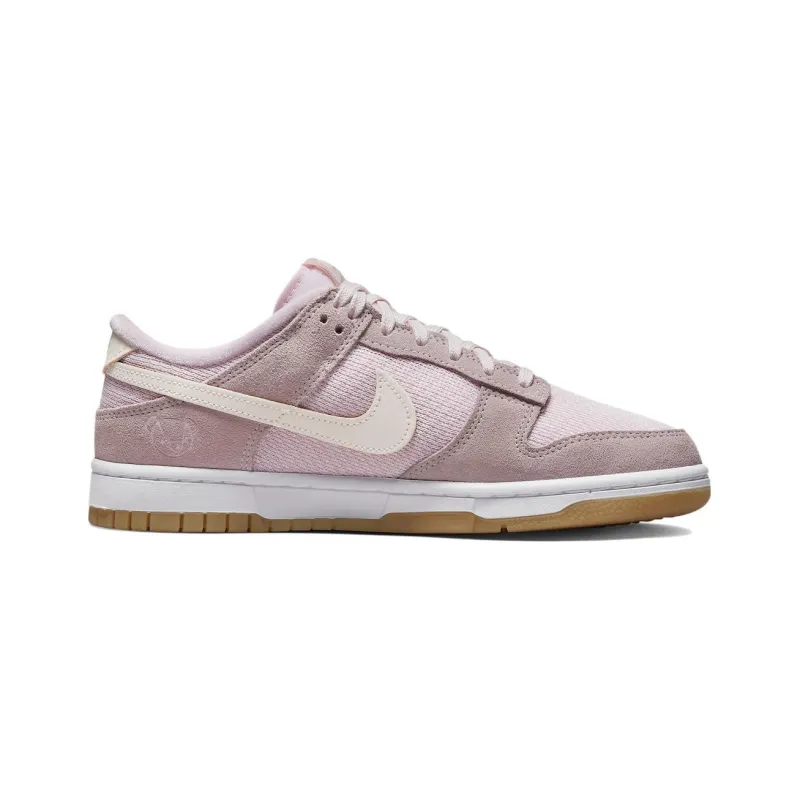 Nike Dunk Low 'Teddy Bear Light Soft Pink' Women's-1