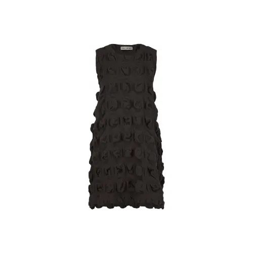 ISSEY MIYAKE Sleeveless Dresses Women's Black