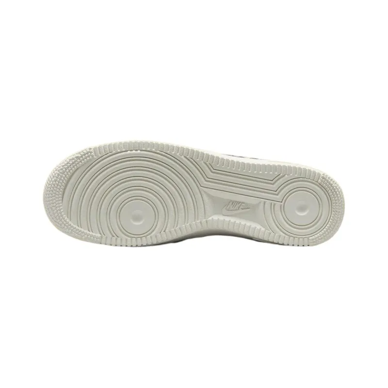 Nike Air Force 1 Low '07 LV8 Multi Material-4