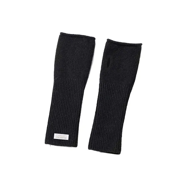 AAJF Knit Gloves Women's-0