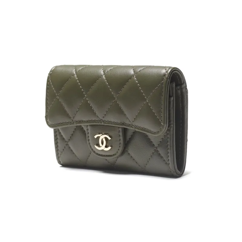 CHANEL 22K Autumn And Winter Sheepskin Card Holder Women's Khaki-1