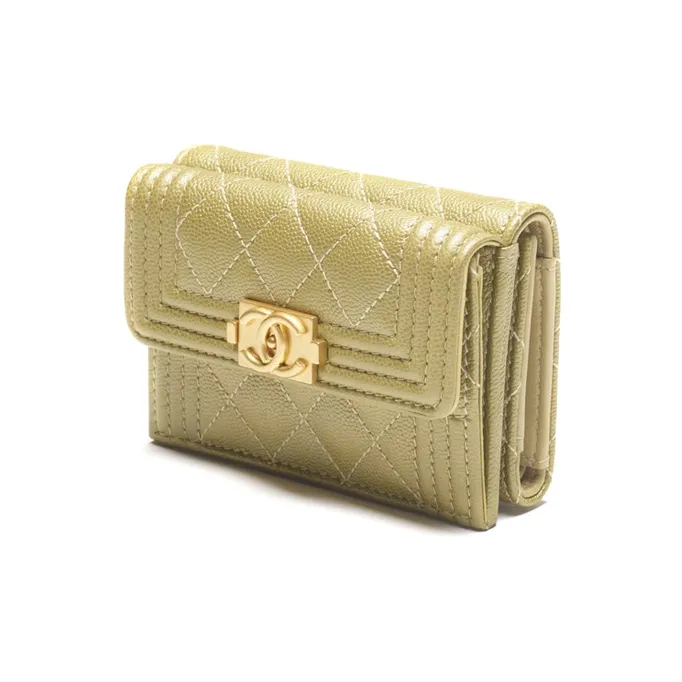 CHANEL 22K Autumn And Winter Pearl Grain Embossed Calfskin With Gold Metal Flap Bag Wallet Trumpets Women's Light Green-1