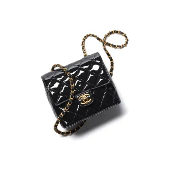 CHANEL 22K Autumn And Winter Calf Patent Leather Flap Bag, Camera Bag, Shoulder Bag, Crossbody Bag Mini Women's Black