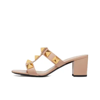 Valentino Roman Stud Slip Resistant Stylish Sandals Women's Nude Pink